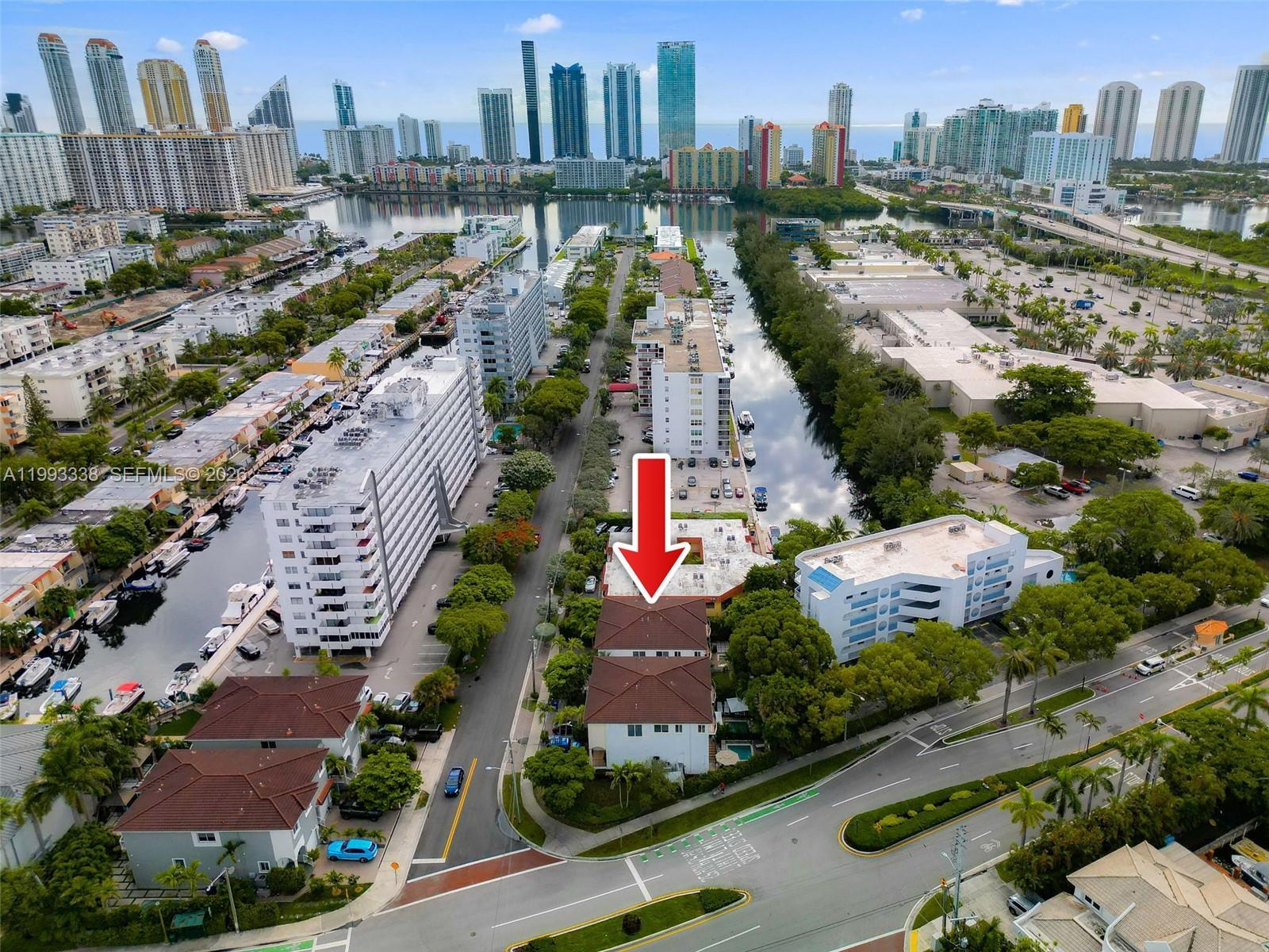 Image 2: Close proximity to Sunny Isles Beach.