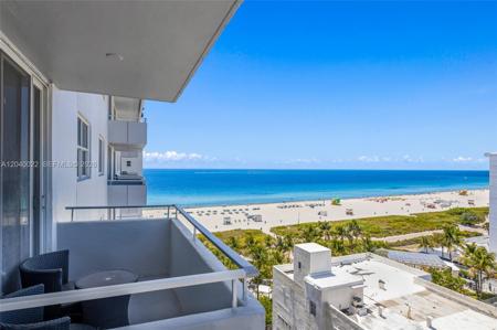 465 Ocean Dr
