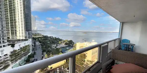 1717 N Bayshore Dr