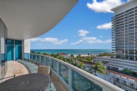 5959 Collins Ave