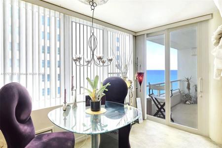 5005 Collins Ave