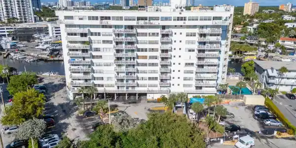 13155 Ixora Ct