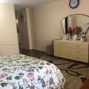1865 S Ocean Dr