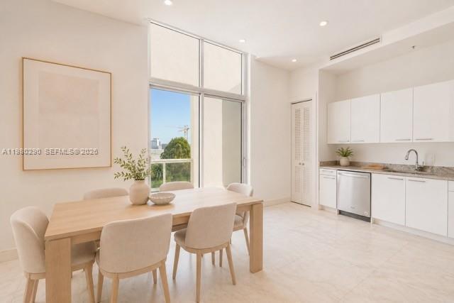 Image 2: Virtual Staging