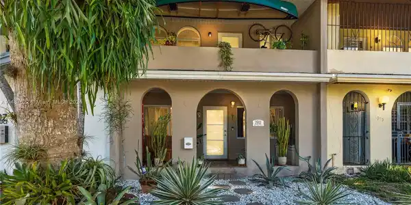 1911 Sans Souci Blvd