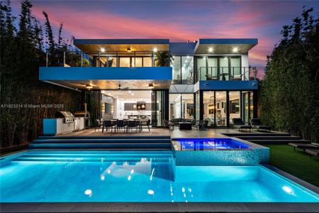 450 W 62nd St