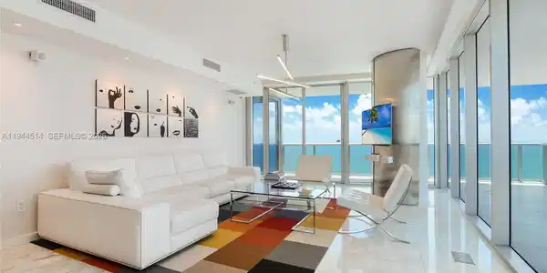 17001 Collins Ave
