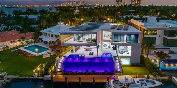 1133 Belle Meade Island Dr