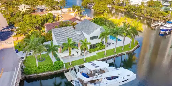201 Atlantic Ave