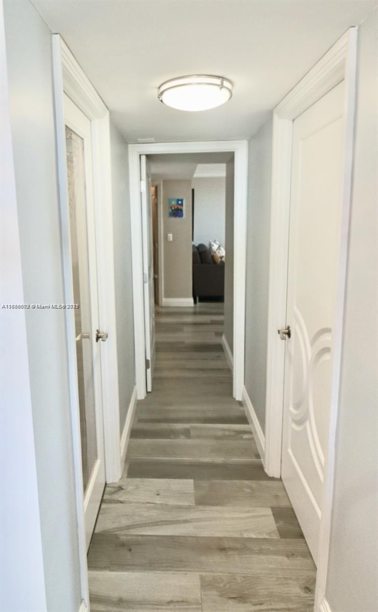 Image 4: Bedroom Area