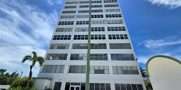 2100 Sans Souci Blvd
