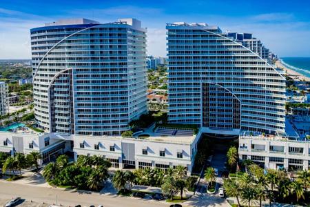 3101 Bayshore Dr
