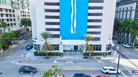 1200 Brickell Bay Dr
