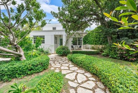 435 W 51st St