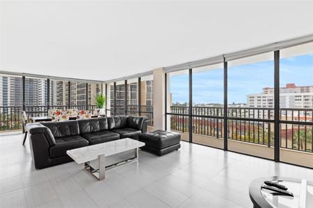 2017 S Ocean Dr