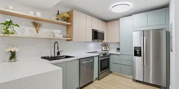 1100 11th St