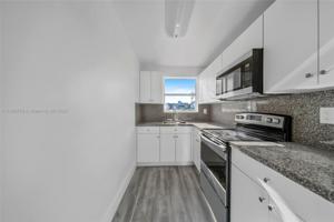 910 Jefferson Ave Unit 4A
