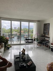 9381 E Bay Harbor Dr