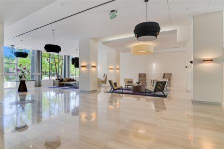 100 Bayview Dr
