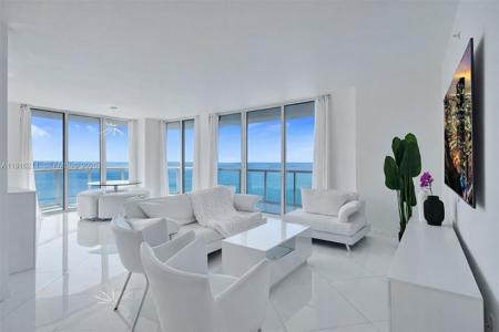 6365 Collins Ave