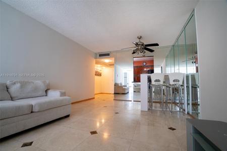 701 Three Islands Blvd