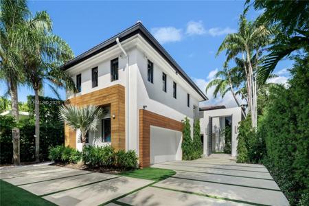 4442 Prairie Ave