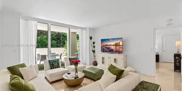 3400 SW 27th Ave