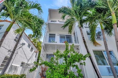 641 Espanola Way