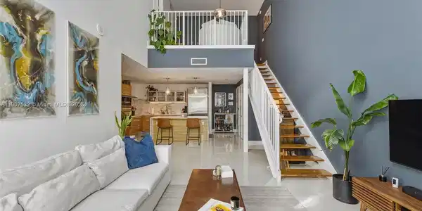 2020 N Bayshore