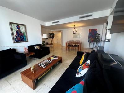 901 Brickell Key Blvd