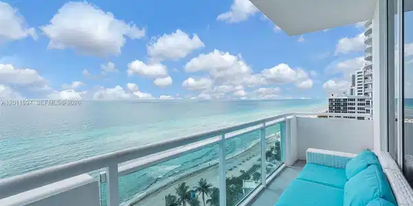 3001 S Ocean Dr
