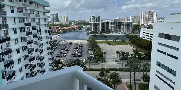 3725 S Ocean Dr