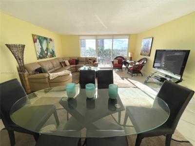 2030 S Ocean Dr