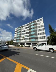 8000 Harding Ave