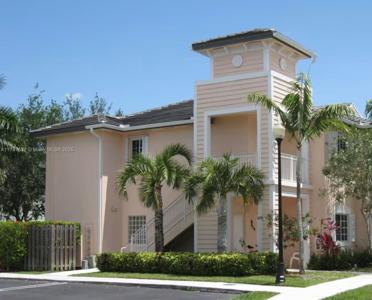 383 NE 27th Ter