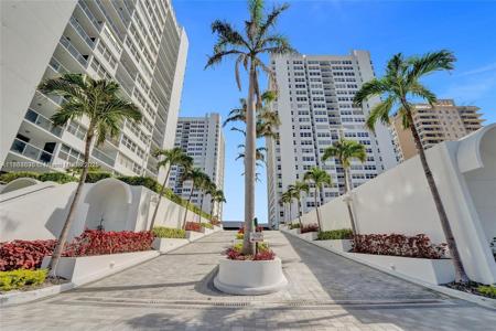 1880 S Ocean Dr