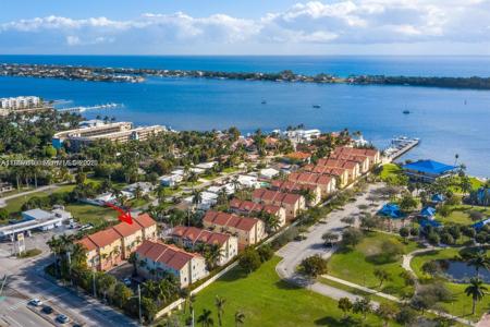 104 Harbors Way