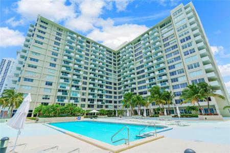 1200 West Ave