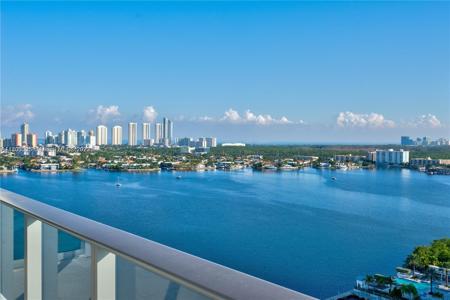 17301 Biscayne Blvd Unit 2001