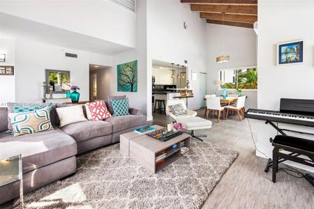 50 Ocean Lane Dr