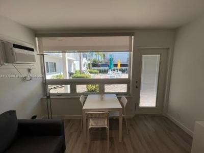 4228 N Ocean Dr