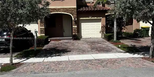 152 SE 37th Ter