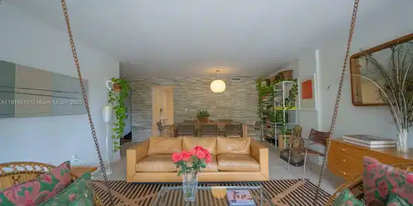 199 Ocean Lane Dr