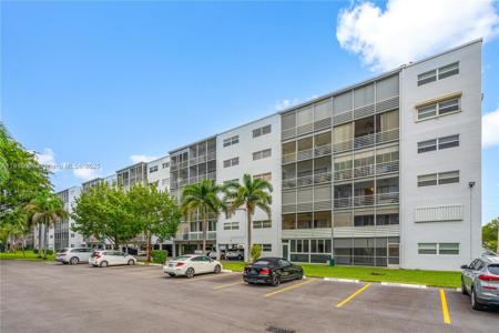 1425 Atlantic Shores Blvd