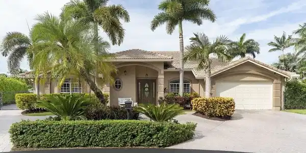 8298 SW 173rd Ter