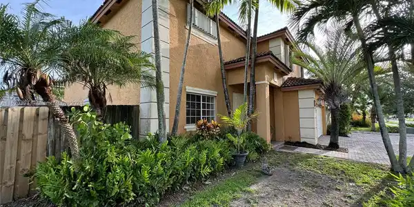 14206 SW 290th Ter