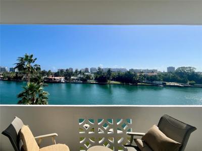 9101 E Bay Harbor Dr