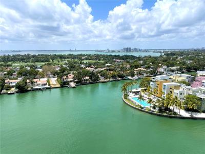 5900 S Collins Ave