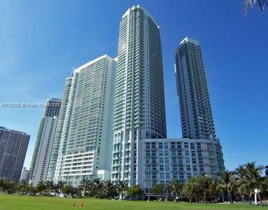 1900 N Bayshore Dr