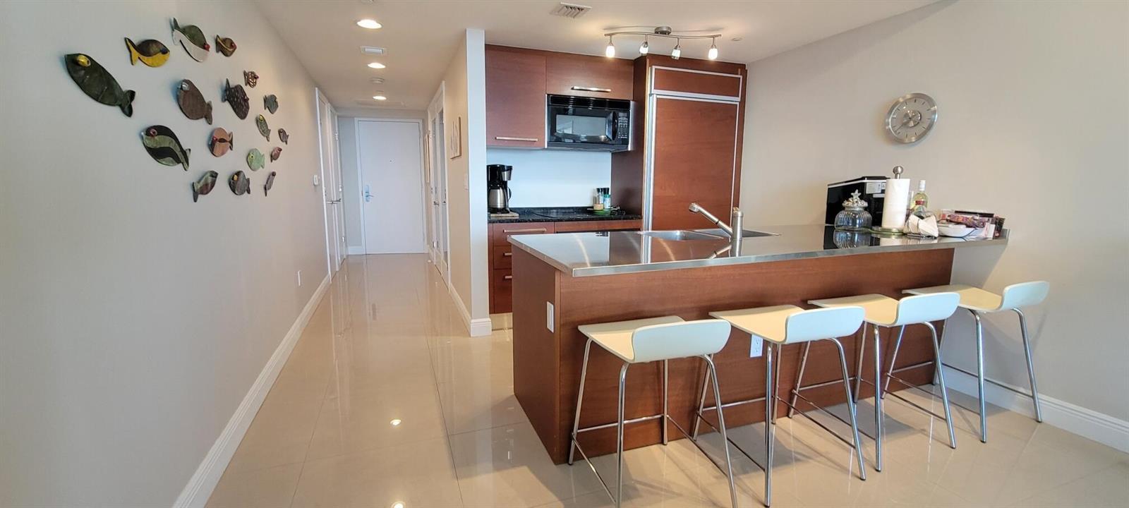 Image 2: Kitchen